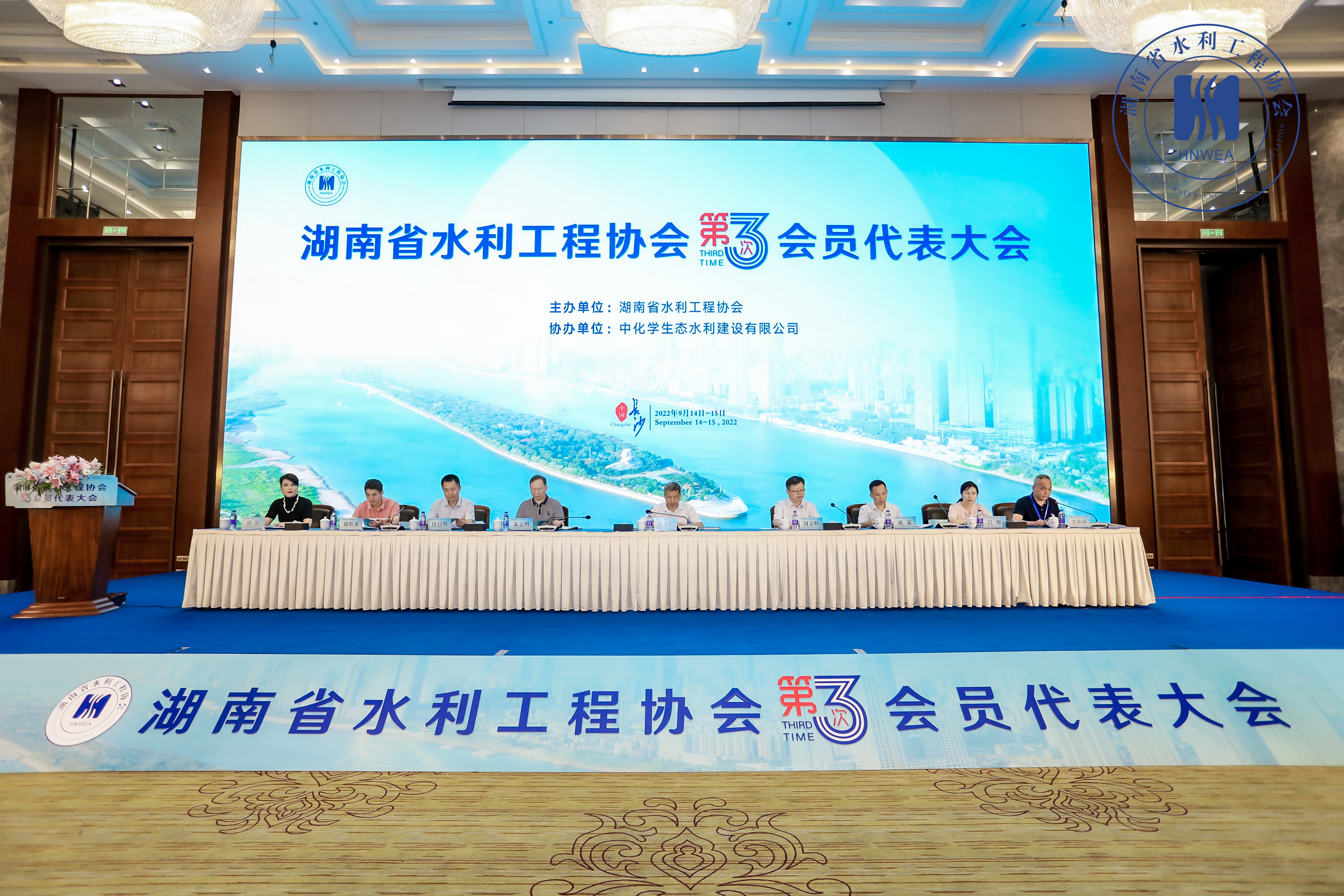 f1a6b93b3e314e799ab3d3495d4ee18.jpg f1a6b93b3e314e799ab3d3495d4ee18.jpg